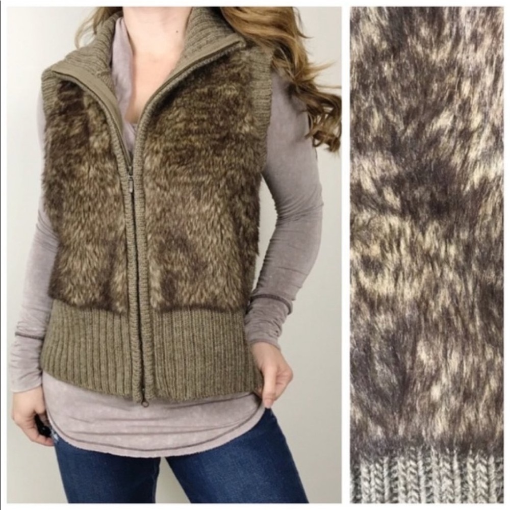 Cabi Vintage Faux Fur Sweater Vest #167 Size XL